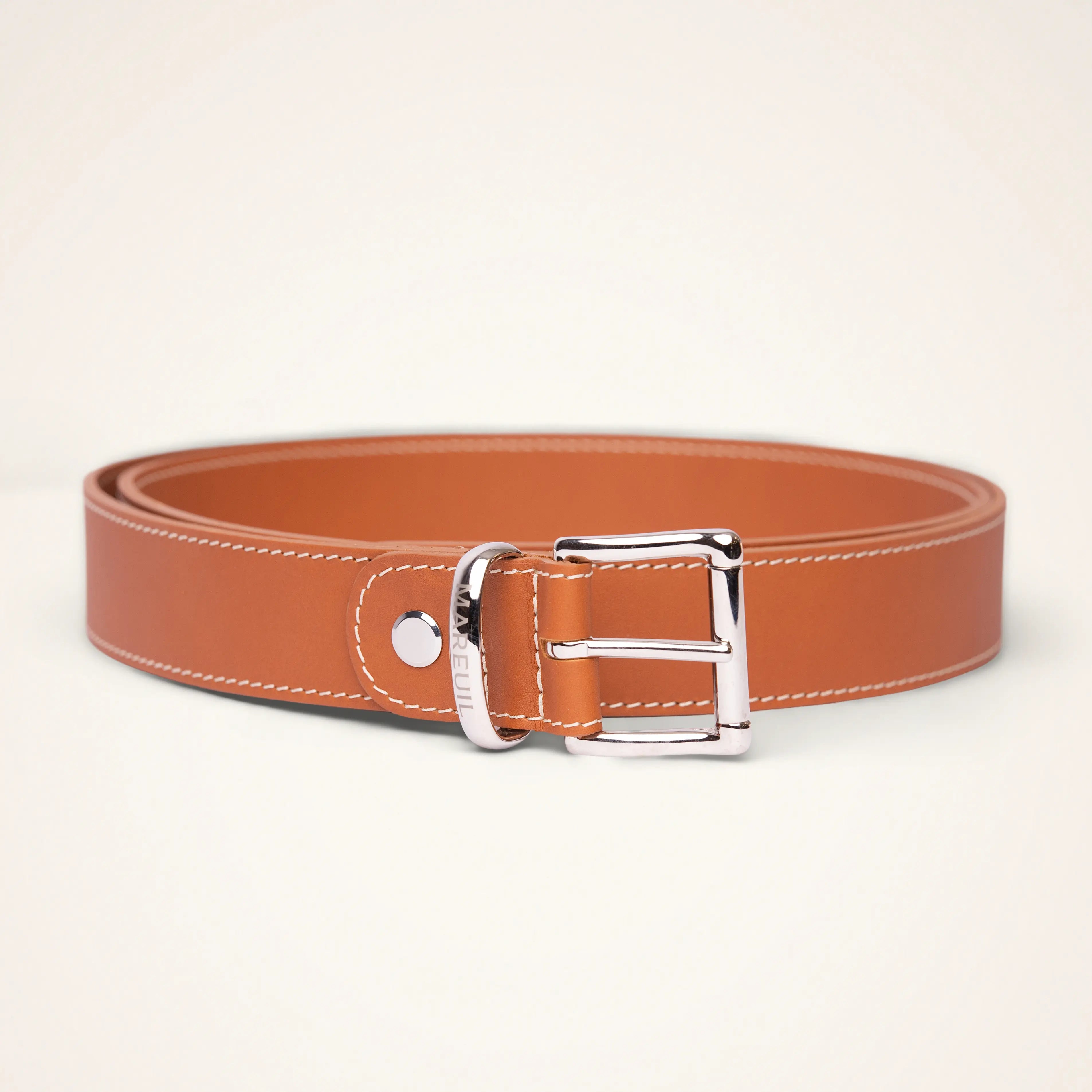 Ceinture réglable en cuir avec boucle en nickel