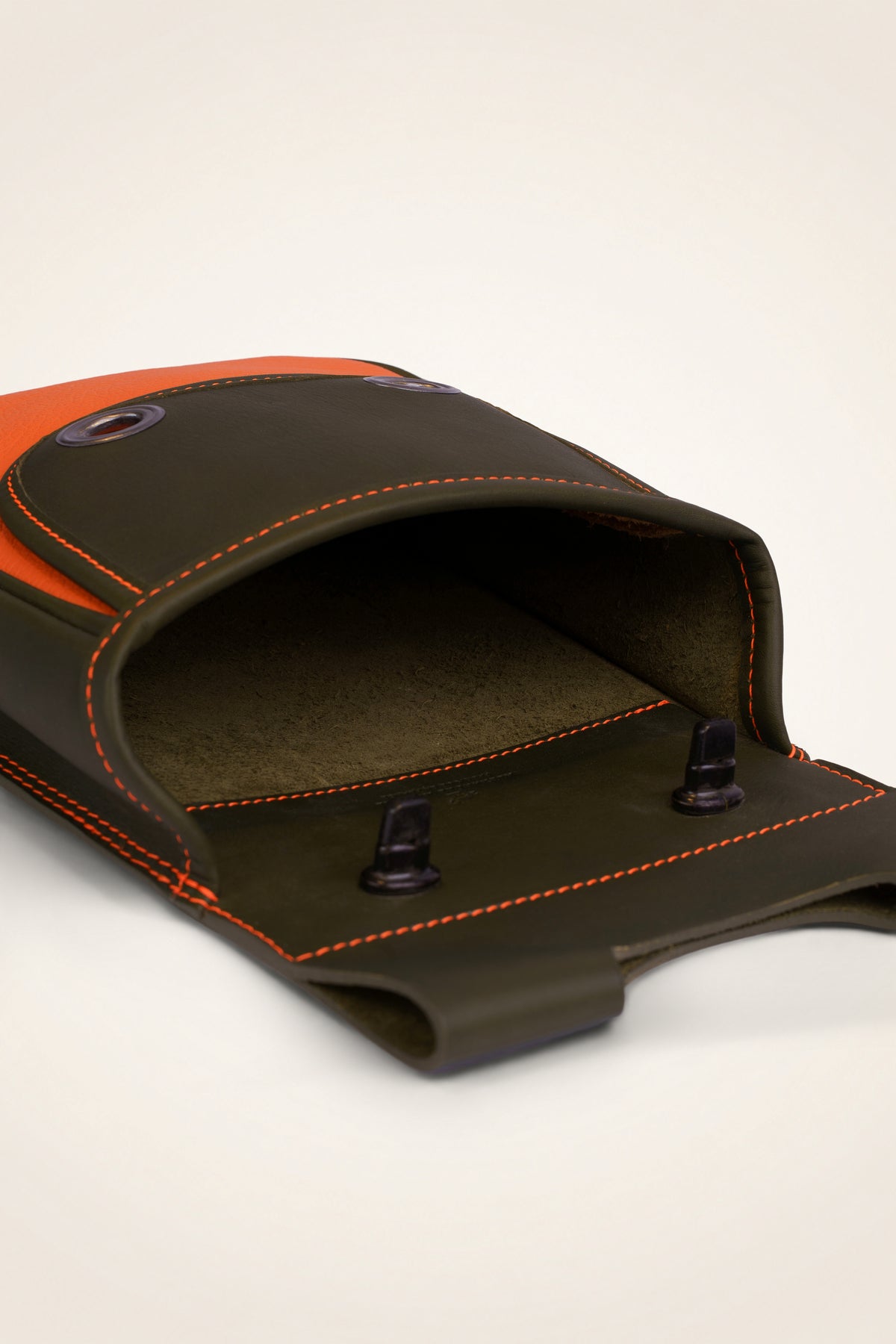 40-round cartridge pouch, with belt loop