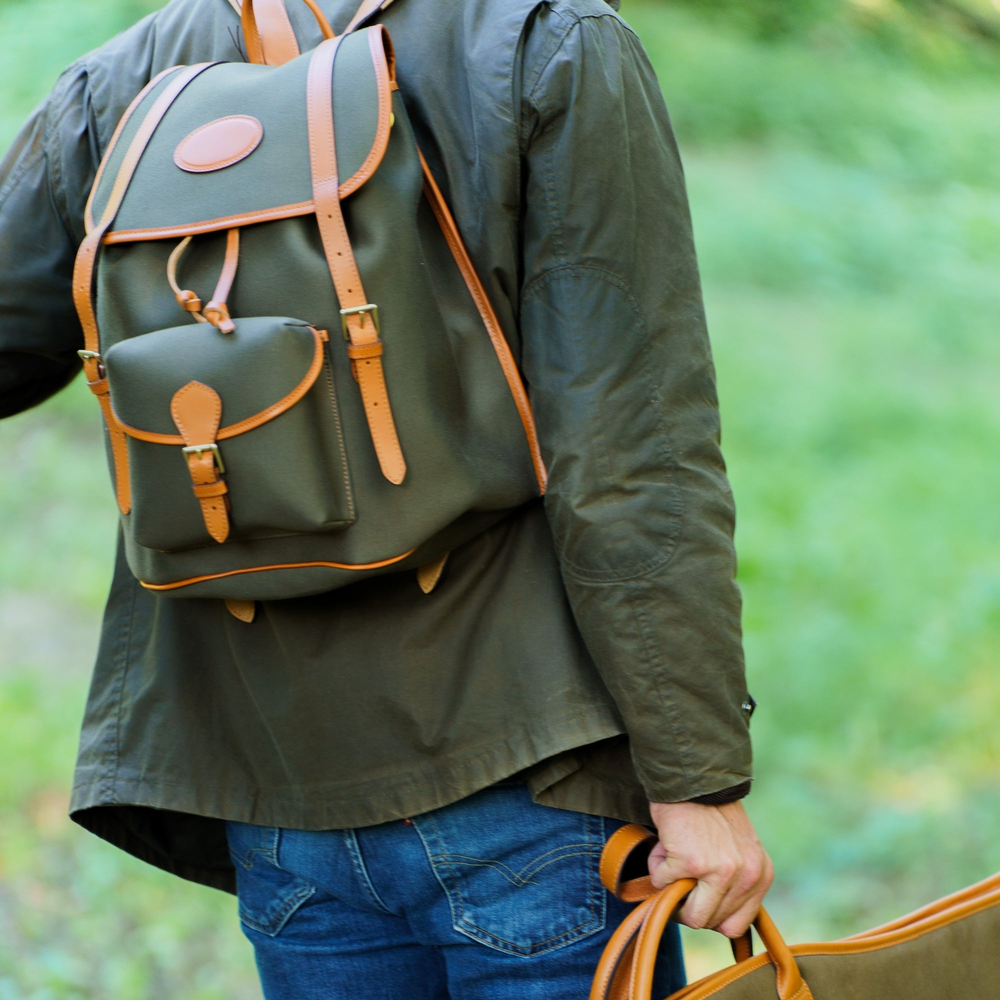 Sac à dos en toile ou cuir
